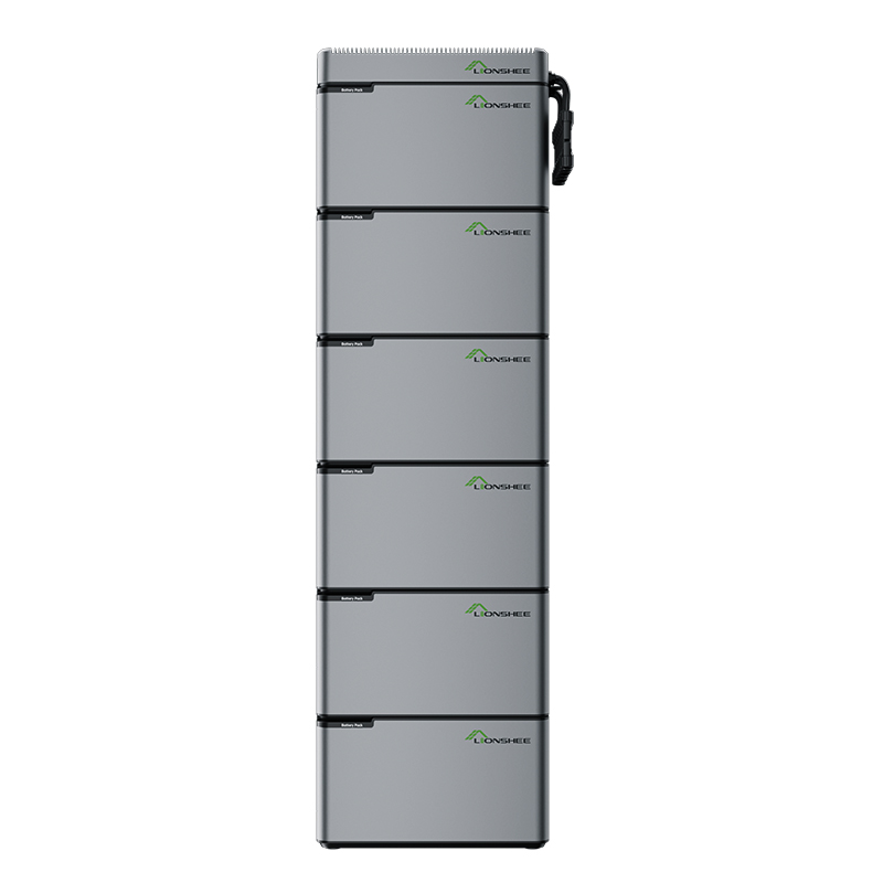 Seis unidades LS-L1024 apiladas hasta 6144Wh sobre fondo blanco